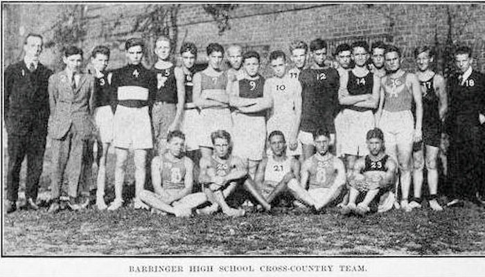 1915
Cross Country

Photo from Gonzalo Alberto
