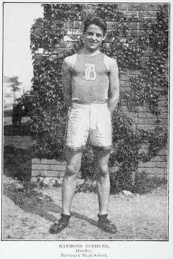 1915
Hurdler

Photo from Gonzalo Alberto
