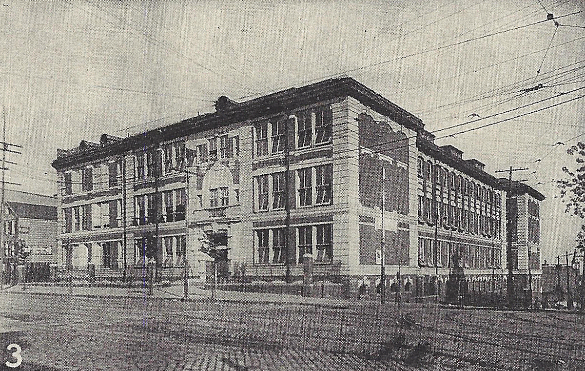 1909
From: "Newark Illustrated 1909-1910" Published by Frank A. Libby 1909
