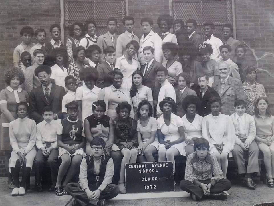 1972 Graduation
We were the last Graduation class before it burned down in '73.
Photo from Luis A. Maisonave
