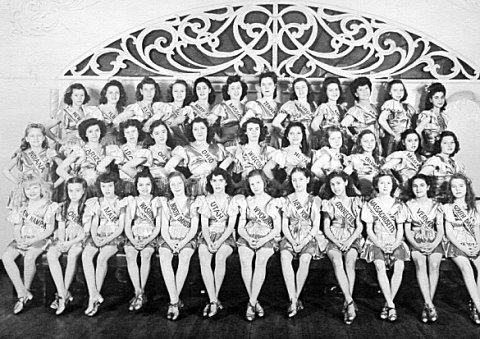 Lippel School of Dance
1945
Photo from Doris Piechna Gethard

