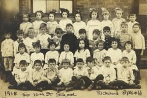 1918
1918
