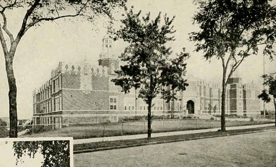 Photo from "Official Programme Newark's Anniversary Industrial Exposition 1916"
