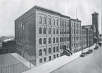 1922
