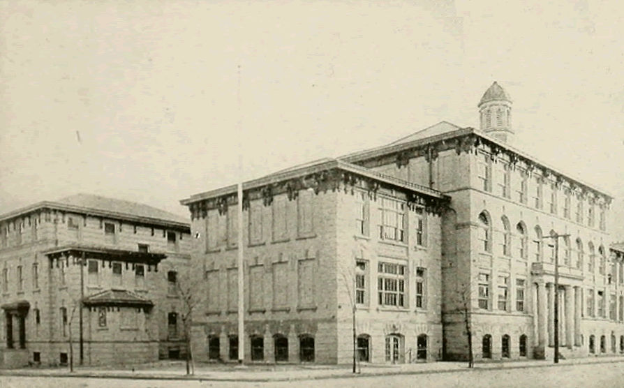 Photo from "Official Programme Newark's Anniversary Industrial Exposition 1916"
