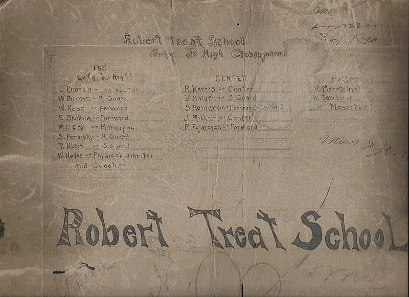 1925/26 Basketball
Photo from Rob Adorna
